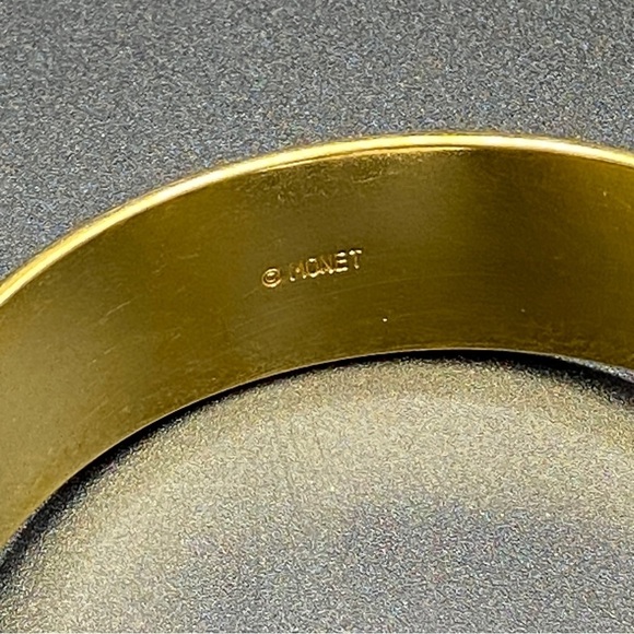 MONET Pink/Plum & Gold Bracelet Bangle - Picture 2 of 7